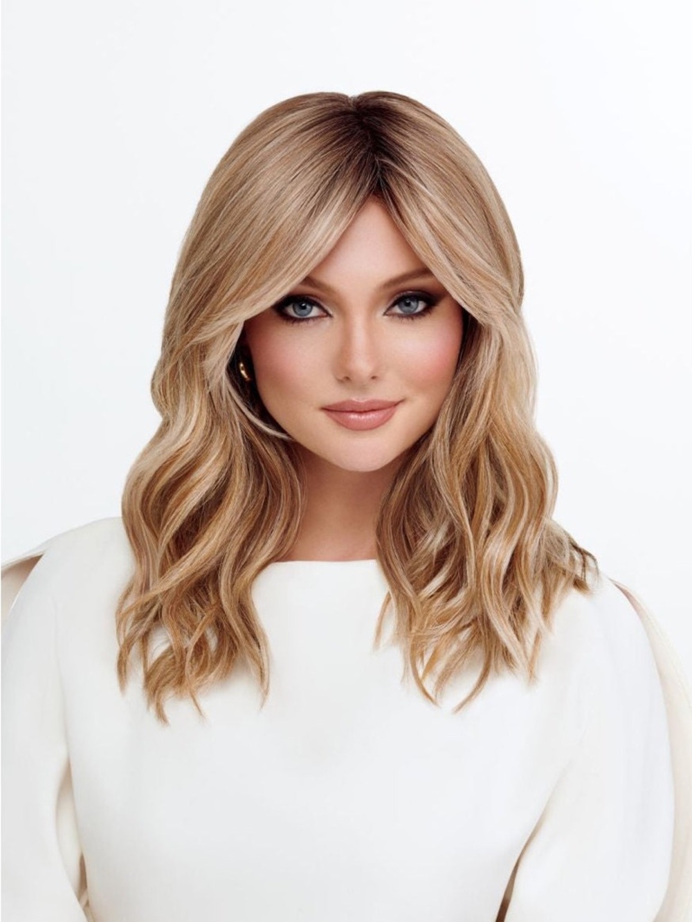 TressAllure Amber radianceBlonde Layered Wavy Women's Wig - Natural Honey Blonde